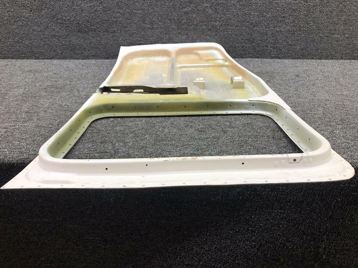 Cessna Aircraft Parts 1211670-15 Cessna 207 Foward Cargo Door Structure Assembly