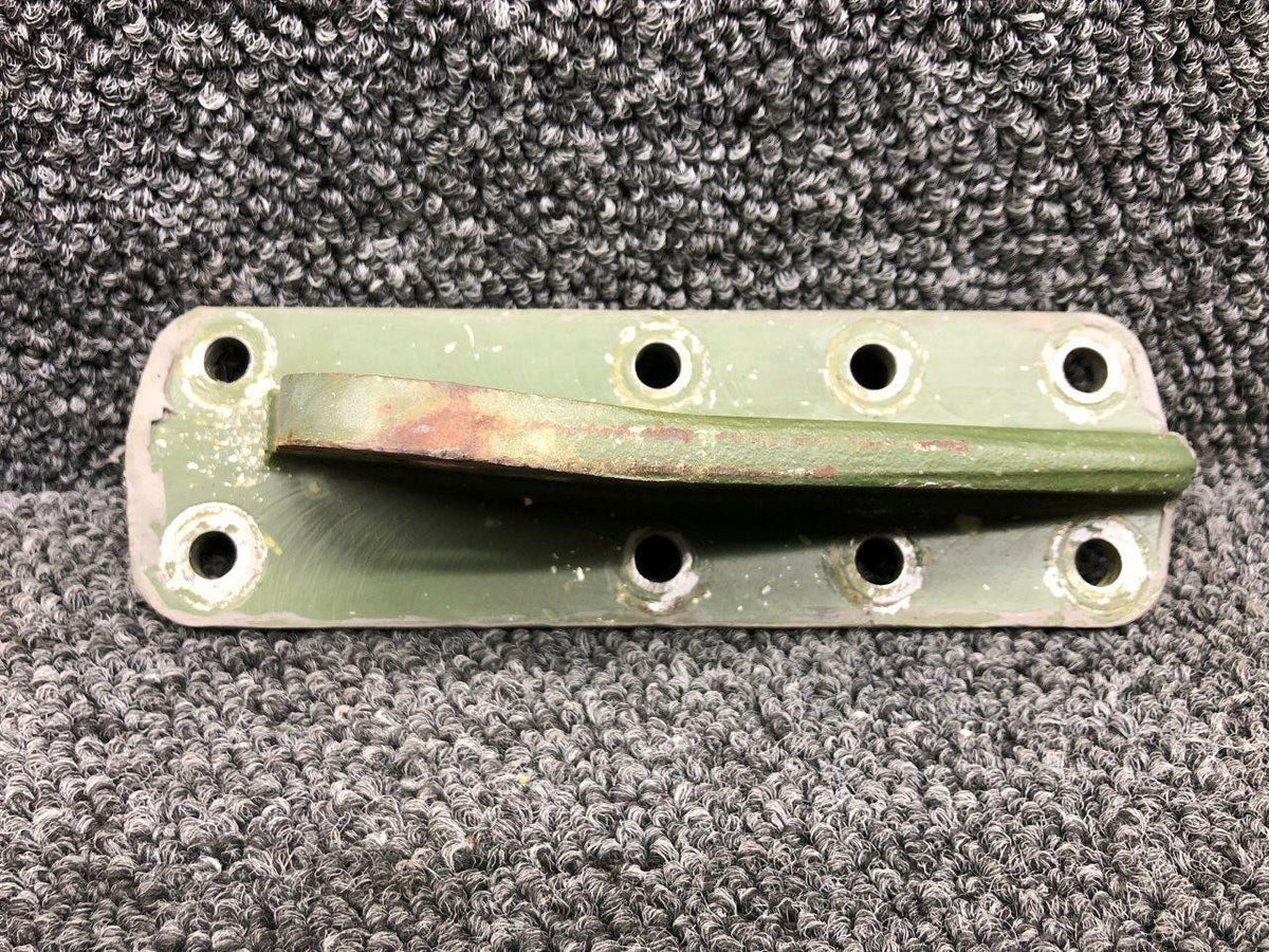 Cessna Aircraft Parts 1620009-4 Cessna A188B Wing Strut Attach Fitting RH
