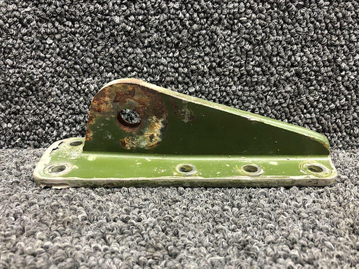 Cessna Aircraft Parts 1620009-4 Cessna A188B Wing Strut Attach Fitting RH