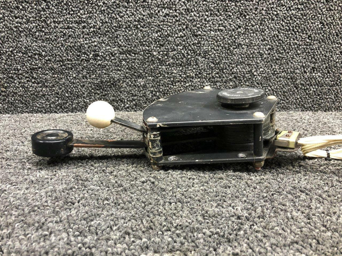 Cessna Aircraft Parts 1660007-5 Cessna A188B Throttle / Propeller Control Quadrant