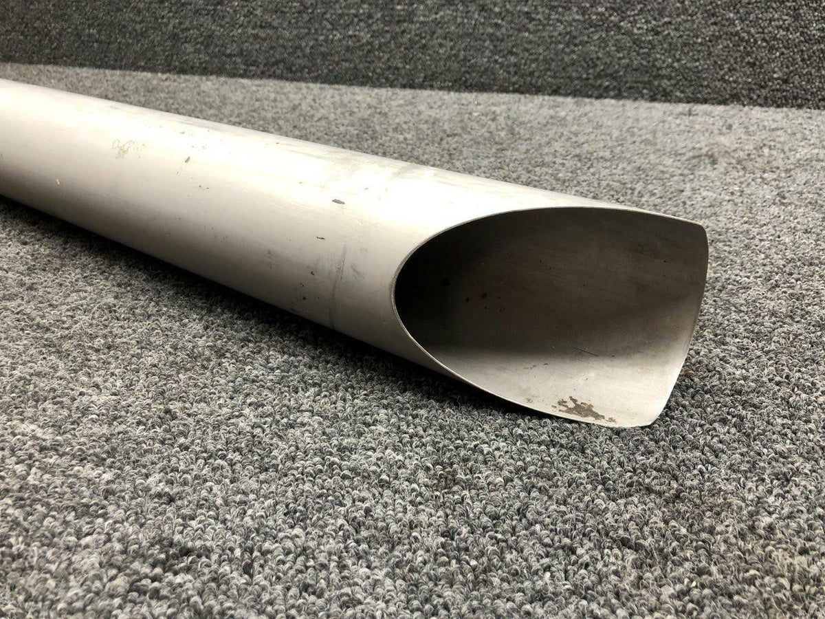 Cessna Aircraft Parts 1613234-1 Cessna A188B Vacuum Relief Tube