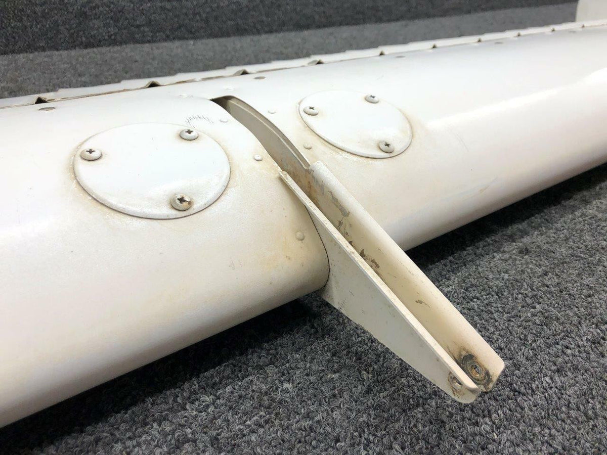 Cessna Aircraft Parts 0523901-47AGW Use 0523901-47 Cessna A188B Flap Assembly LH