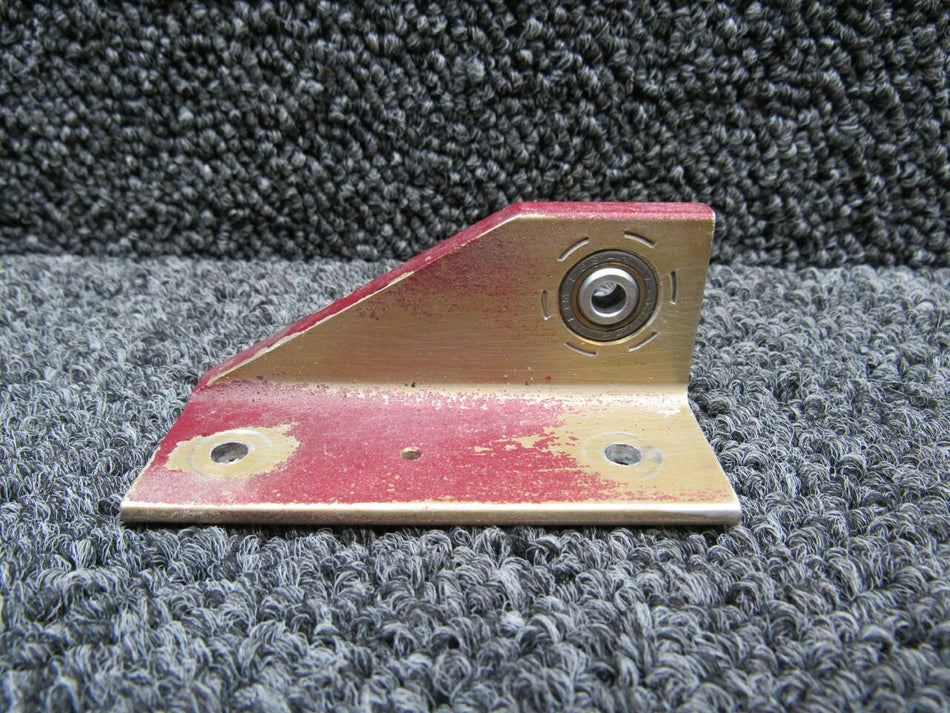 Mooney 750098-501 Mooney M20K Hinge Flap Jackshaft LH