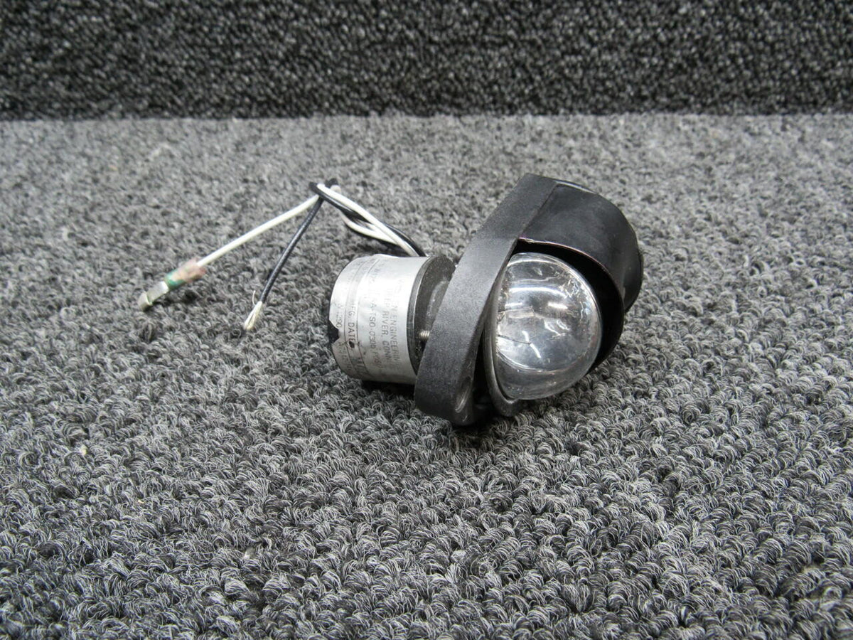 Whelen W1250-PG Mooney M20K Whelen Navigation Light Assembly W/ Retainer 14V
