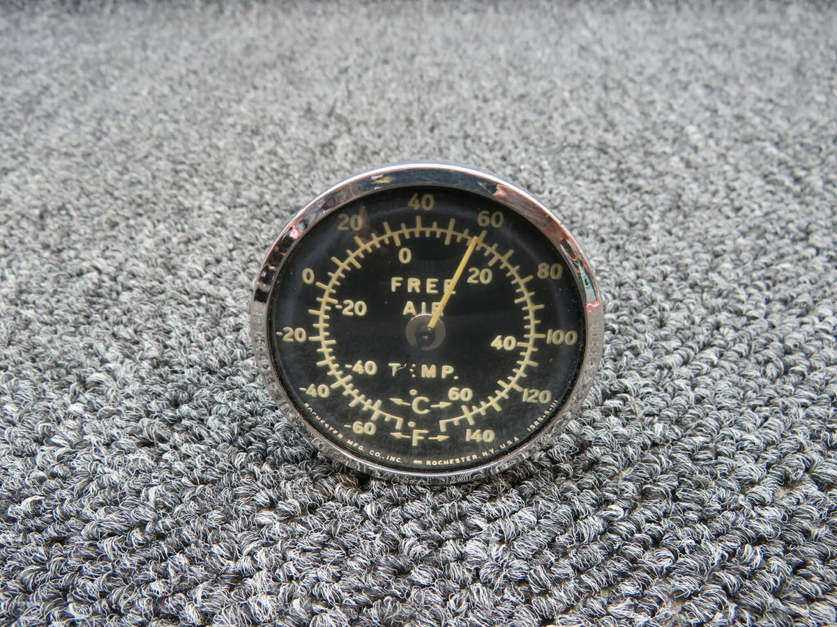 Rochester 35-380019-1 Beechcraft K-35 Rochester Free Air Temperature Indicator