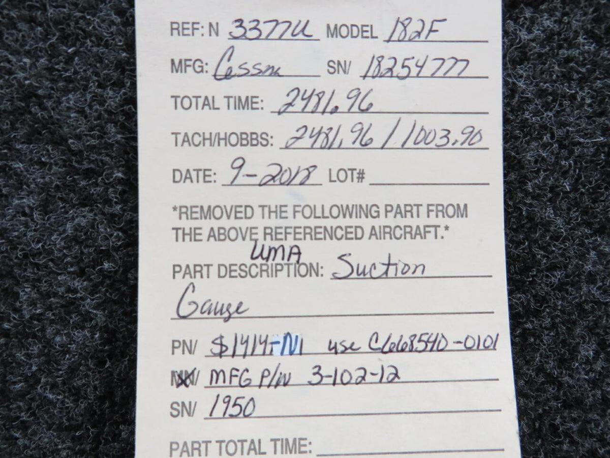 UMA S1414-N1 MPN 3-102-12 USE C668540-0101 UMA Suction Gauge