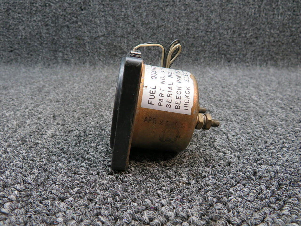 Hickok A-1158-11 Hickok / Beechcraft Fuel Quantity Indicator Lighted Volts 27