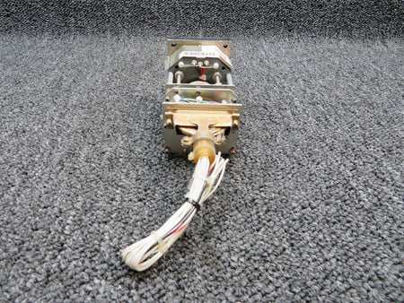 King Radio 071-1012-12 King Radio KFS-590B VHF Communication Control