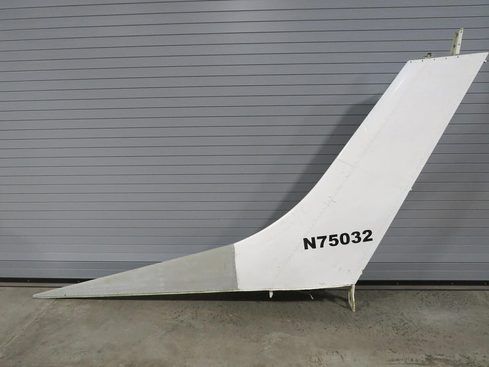 Cessna Aircraft Parts 1231057-1 Cessna 210L Vertical Fin Assembly