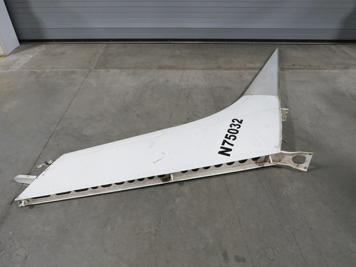 Cessna Aircraft Parts 1231057-1 Cessna 210L Vertical Fin Assembly