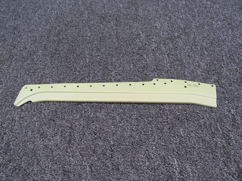 1218002-2 Cessna T206H Retainer Inner RH