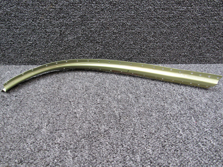 1211482-10 Cessna T206H Retainer Rear Window RH
