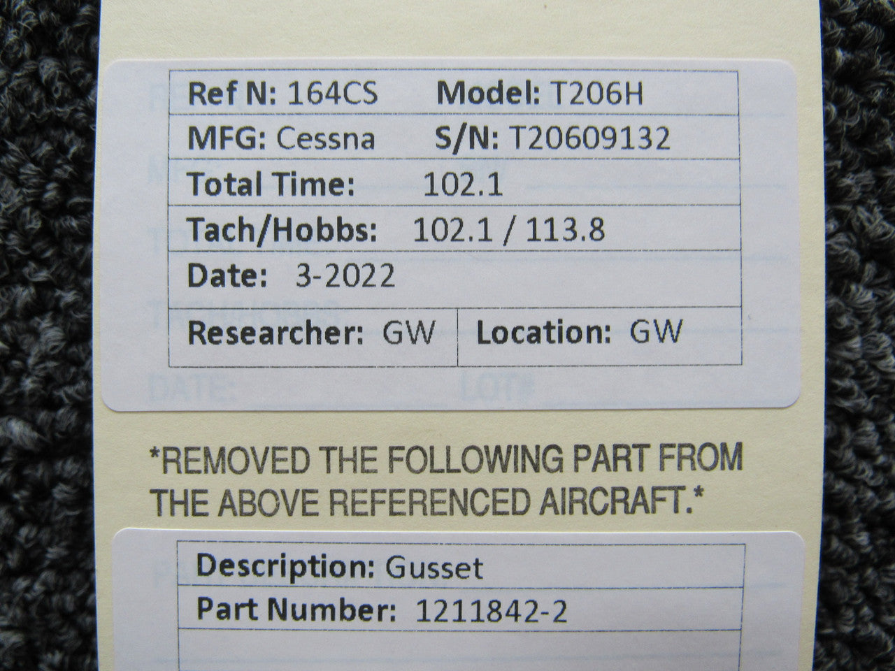 1211842-2 Cessna T206H Gusset – BAS Part Sales