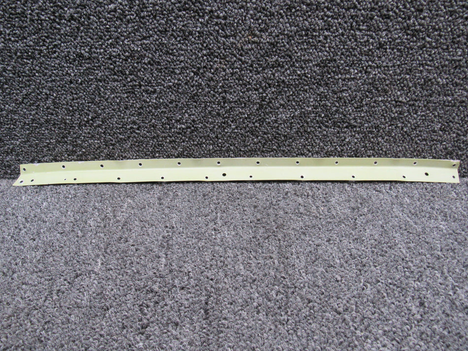 1211610-3 Cessna T206H Angle Assembly