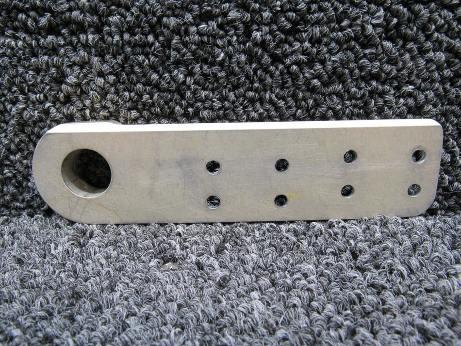 0711606-10 Cessna T206H Fitting Rear Spar Attach Aft RH