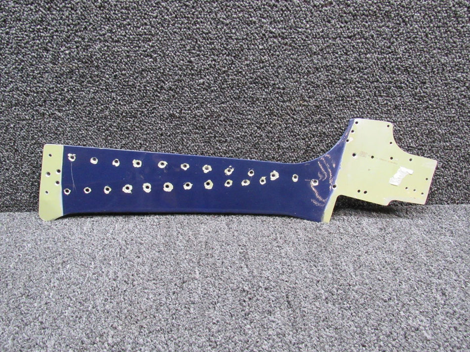 0713611-12 Cessna T206H Retainer RH Outer