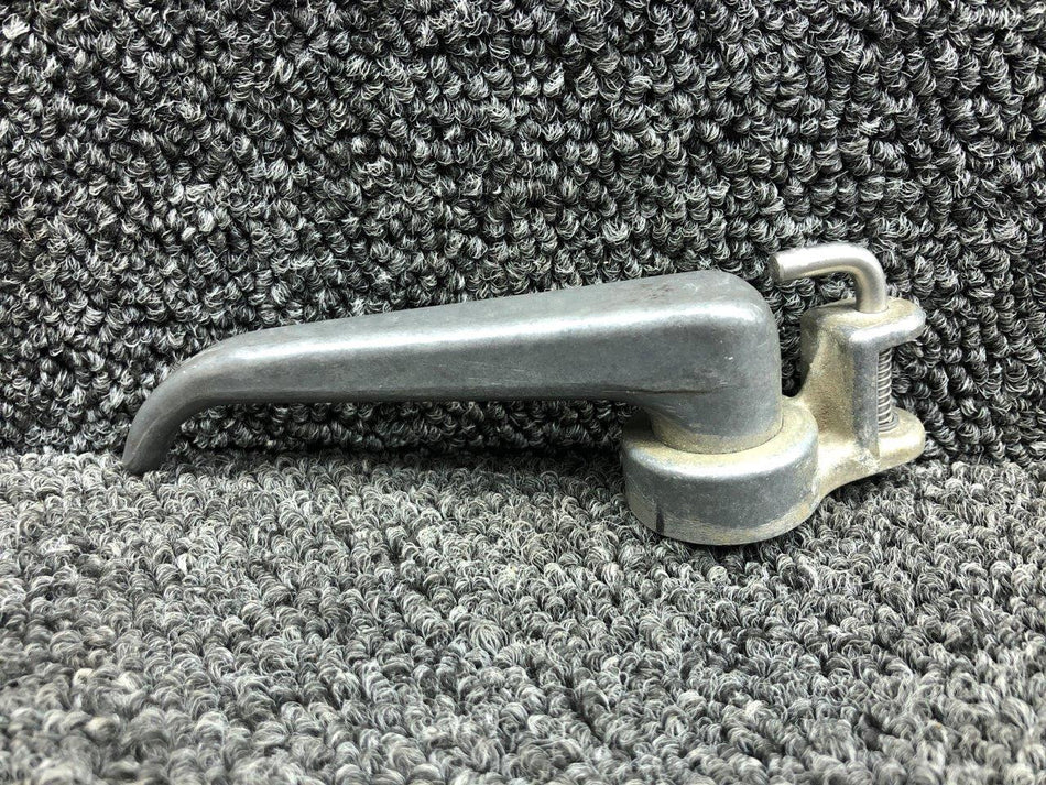 H2532-9 Beechcraft C24R Baggage Door Latch Handle Interior