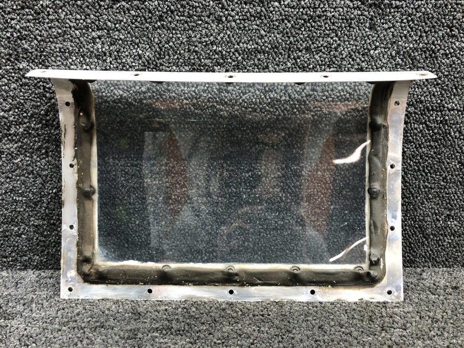 169-110000-247 Beechcraft C24R Landing Light Window LH / RH