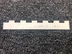MS20001-4 Cessna 180H Hinge Half (NEW OLD STOCK)