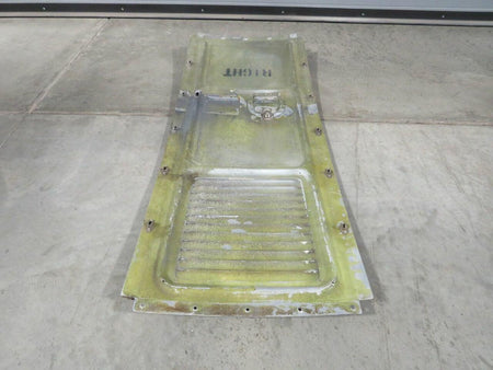 Piper Aircraft Parts 67995-002 / 37207-023 Piper PA34-200T Top Panel Assembly Cowl W/ Louver RH