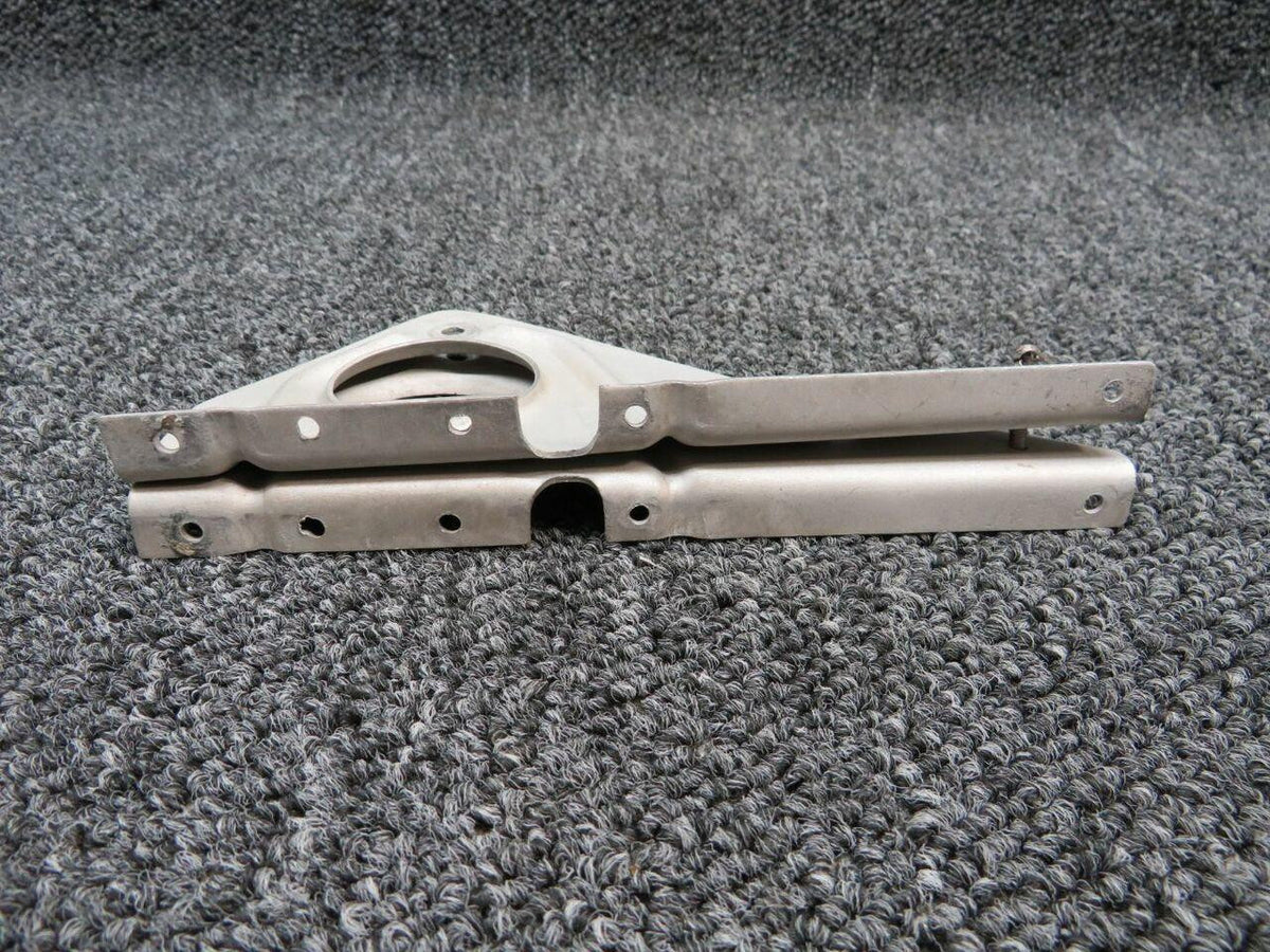 Cessna Aircraft Parts 075300-7 Cessna 180 Bracket Cowl Flap Control