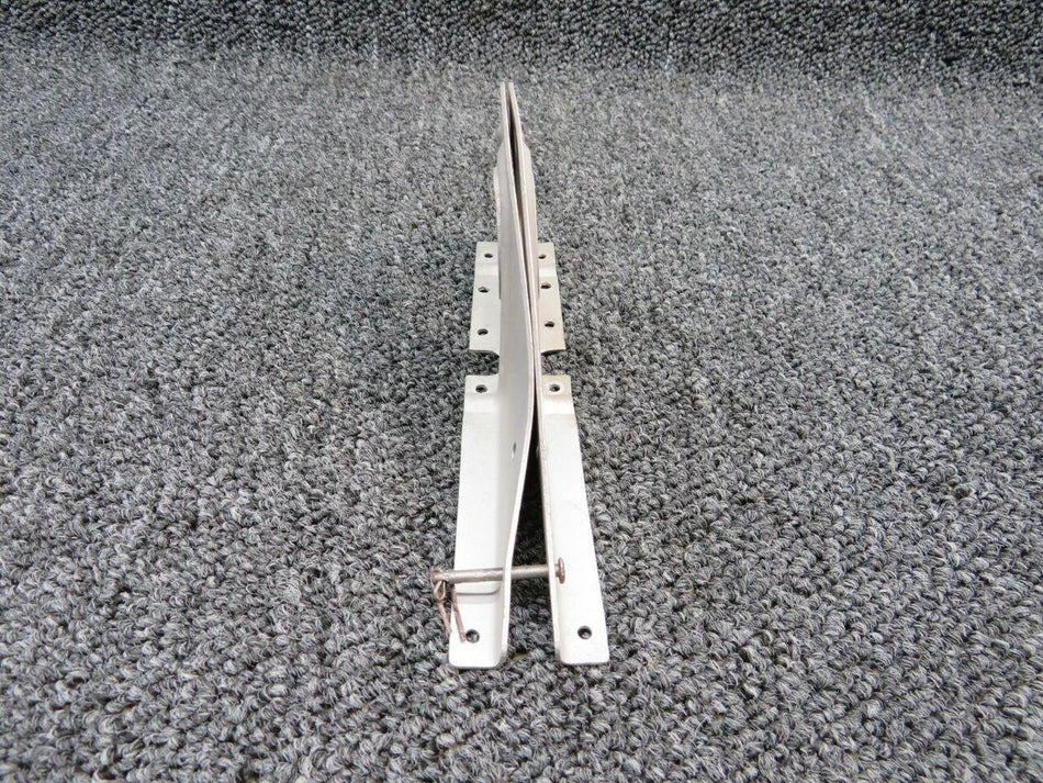 Cessna Aircraft Parts 075300-7 Cessna 180 Bracket Cowl Flap Control