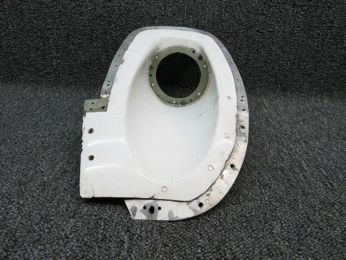Cessna Aircraft Parts 2452006-22 Cessna 172RG Housing Assembly Landing Light RH
