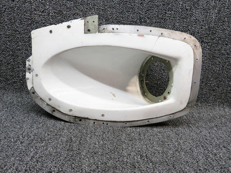 Cessna Aircraft Parts 2452006-22 Cessna 172RG Housing Assembly Landing Light RH