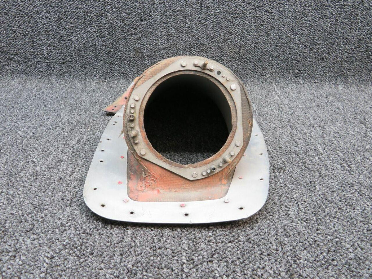 Cessna Aircraft Parts 2452006-22 Cessna 172RG Housing Assembly Landing Light RH