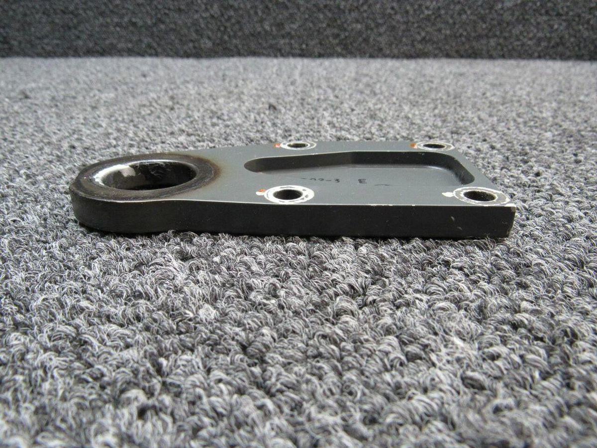 Lycoming C592-3 Robinson R44II Lycoming IO-540-AE1A5 Engine Mount Minus Rubber Pad