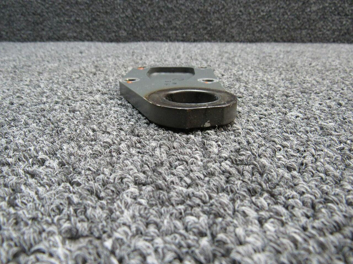 Lycoming C592-3 Robinson R44II Lycoming IO-540-AE1A5 Engine Mount Minus Rubber Pad