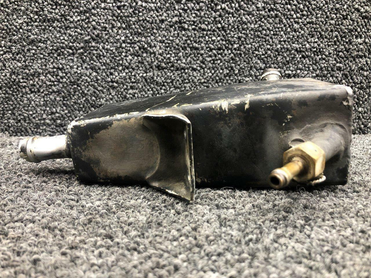 GARWIN G-302 Continental TSIO-470-B Garwin Oil Separator Assembly