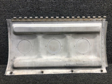 Cessna Aircraft Parts 0895000-3 Cessna 320A LH / RH Engine Cowl Door Forward Assembly