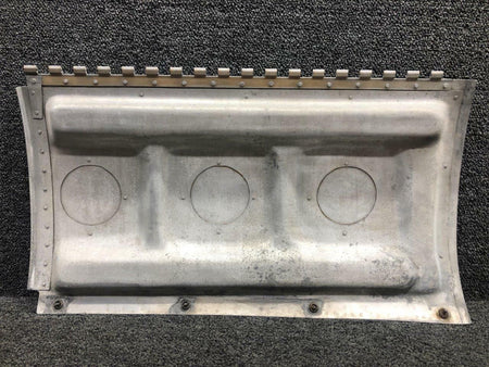 Cessna Aircraft Parts 0895000-2 Cessna 320A RH Engine Cowl Door Forward Outboard Assembly