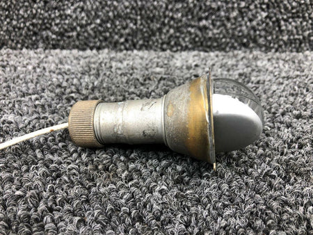 Cessna Aircraft Parts 0823200-2 USE C622001-0502 Cessna 320A Wing Tip Navigation Light LH / RH