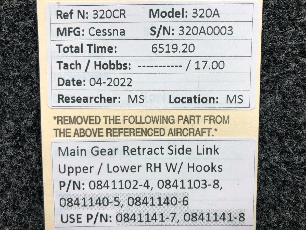 Cessna Aircraft Parts 0841102-4 / 0841103-8 Cessna 320A Main Gear Retract Side Link RH W/ Hooks