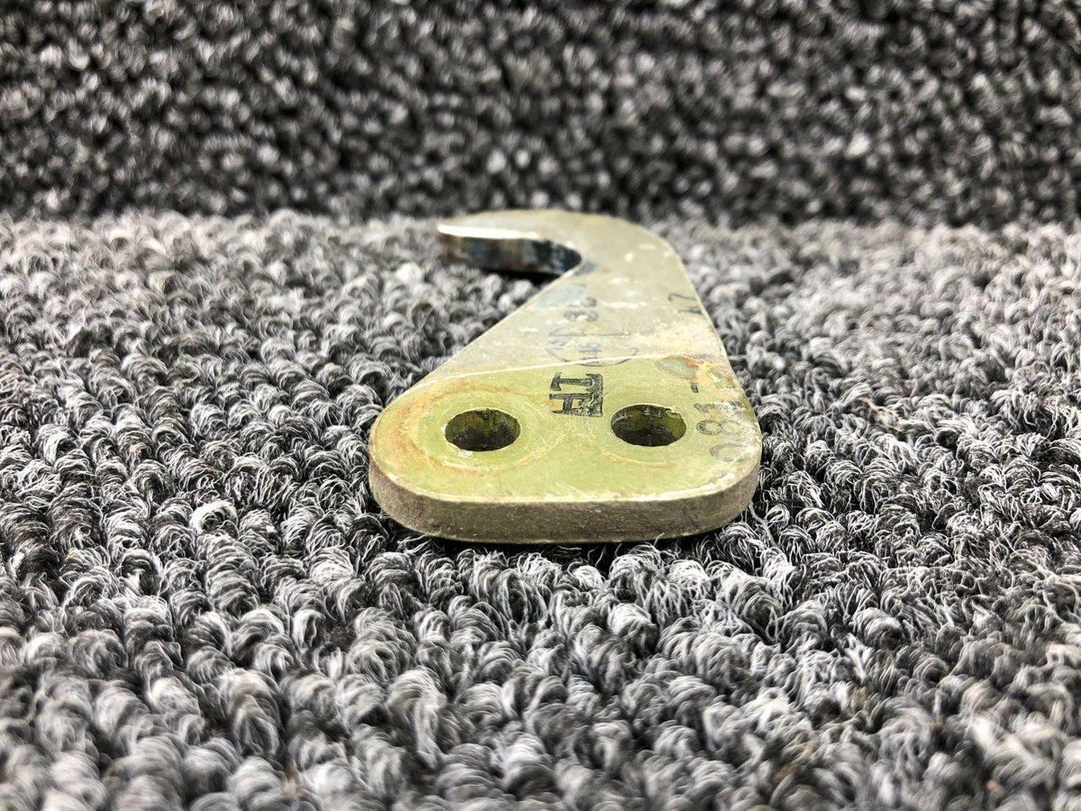 Cessna Aircraft Parts 0813300-47 Cessna 320A Nose Gear Uplock Hook