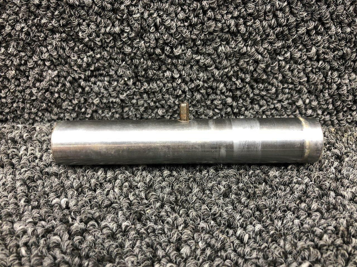 Cessna Aircraft Parts 0894000-9 Cessna 320A Main Gear Shaft Assembly LH / RH