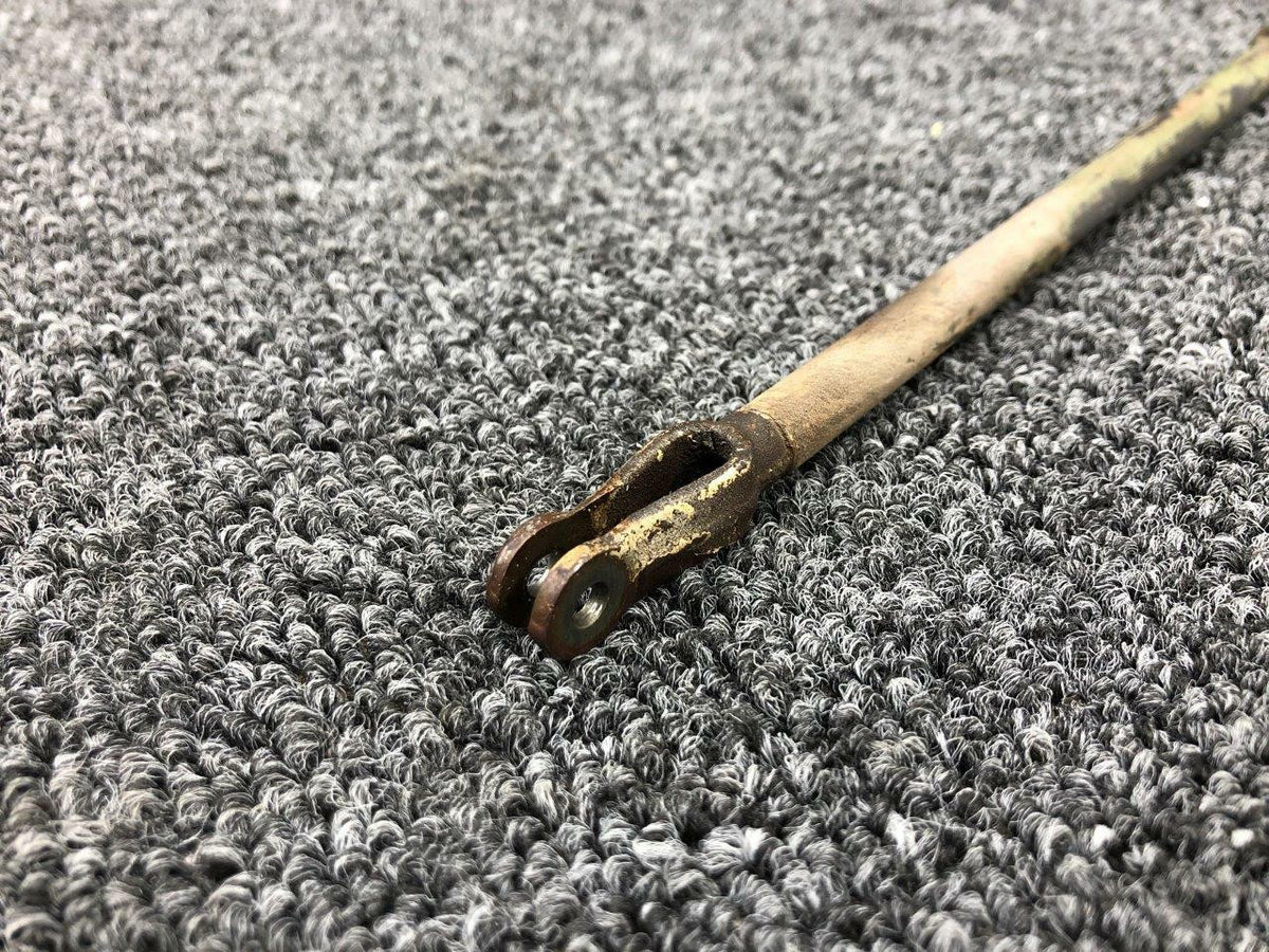 Cessna Aircraft Parts 0862100-71 Cessna 320A Aileron Trim Push Pull Rod Assembly
