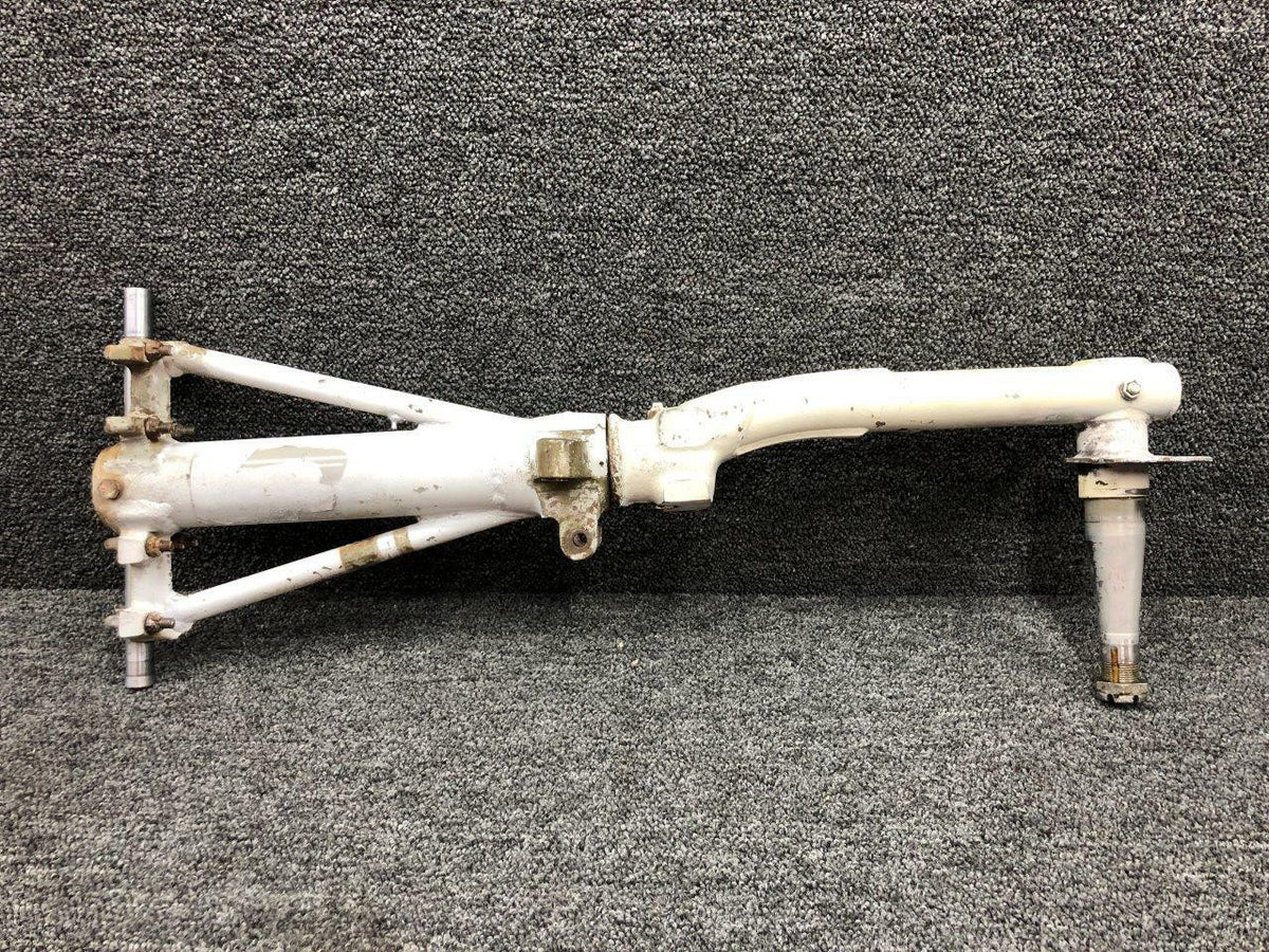 Cessna Aircraft Parts 0841000-109 Cessna 320A Main Gear Strut Assembly LH