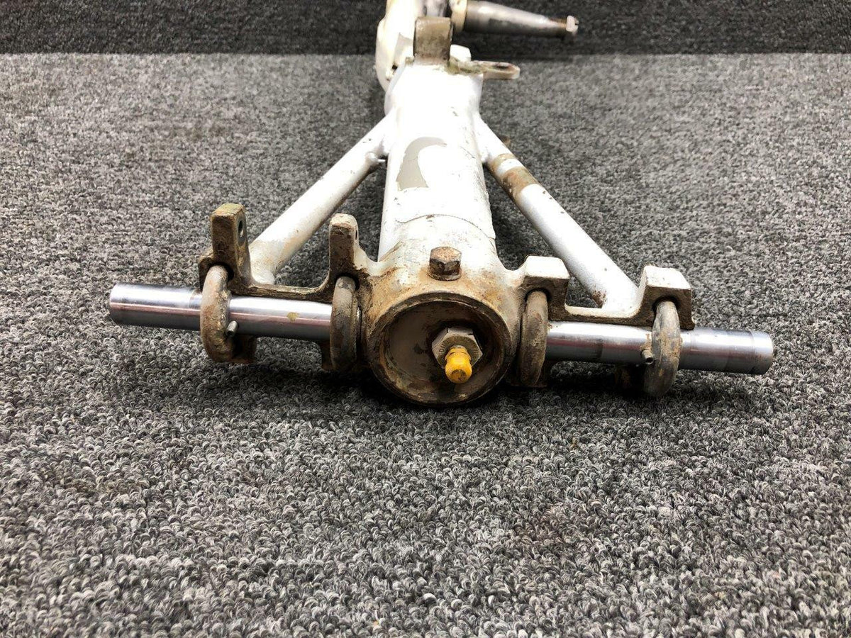 Cessna Aircraft Parts 0841000-109 Cessna 320A Main Gear Strut Assembly LH