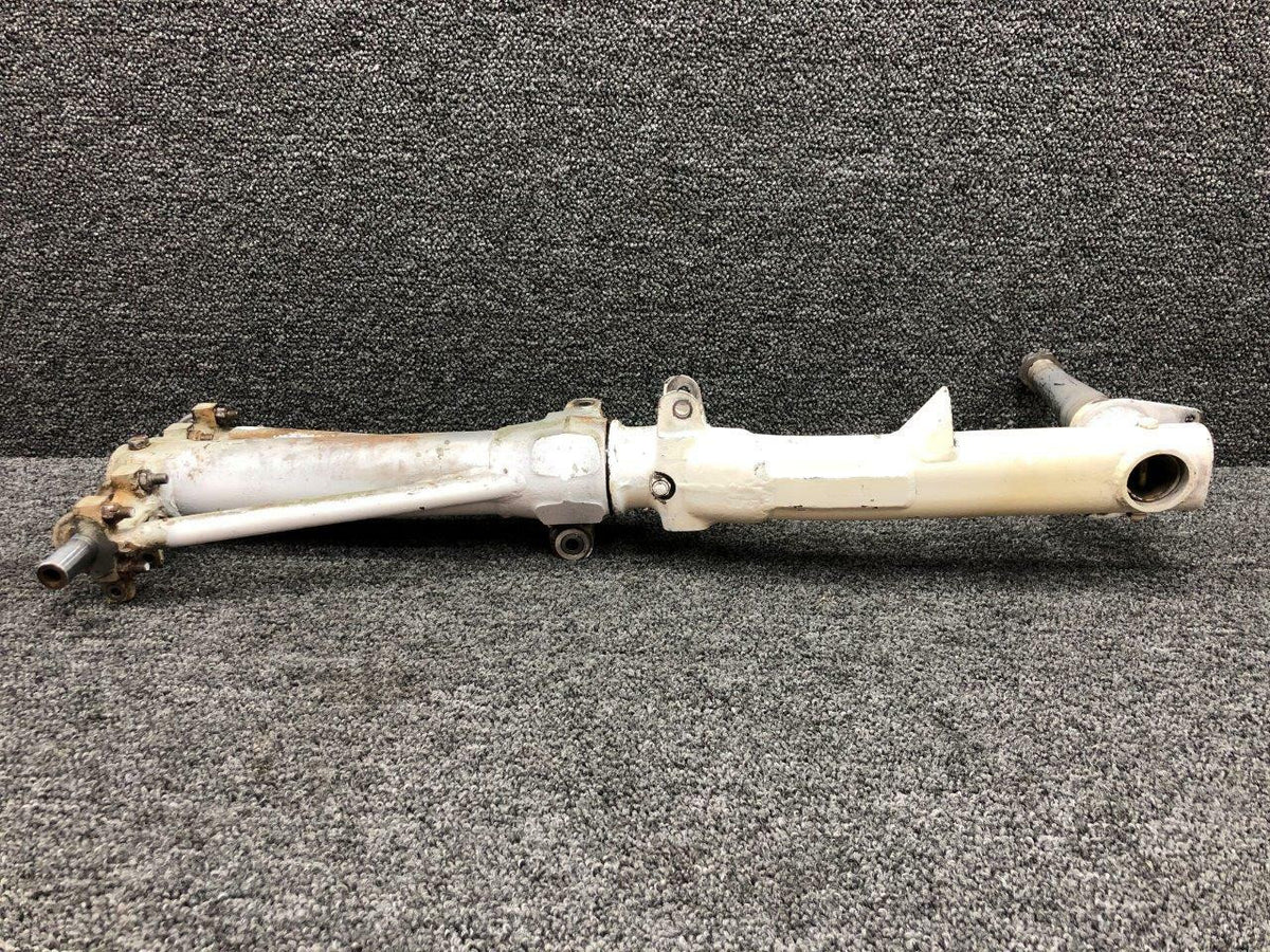 Cessna Aircraft Parts 0841000-109 Cessna 320A Main Gear Strut Assembly LH
