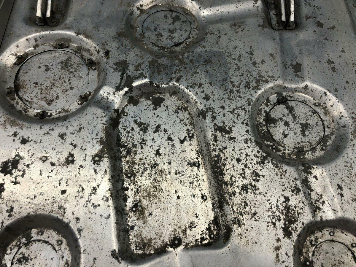 Cessna Aircraft Parts 0826000-39 Cessna 320A Main Gear Door Inboard LH