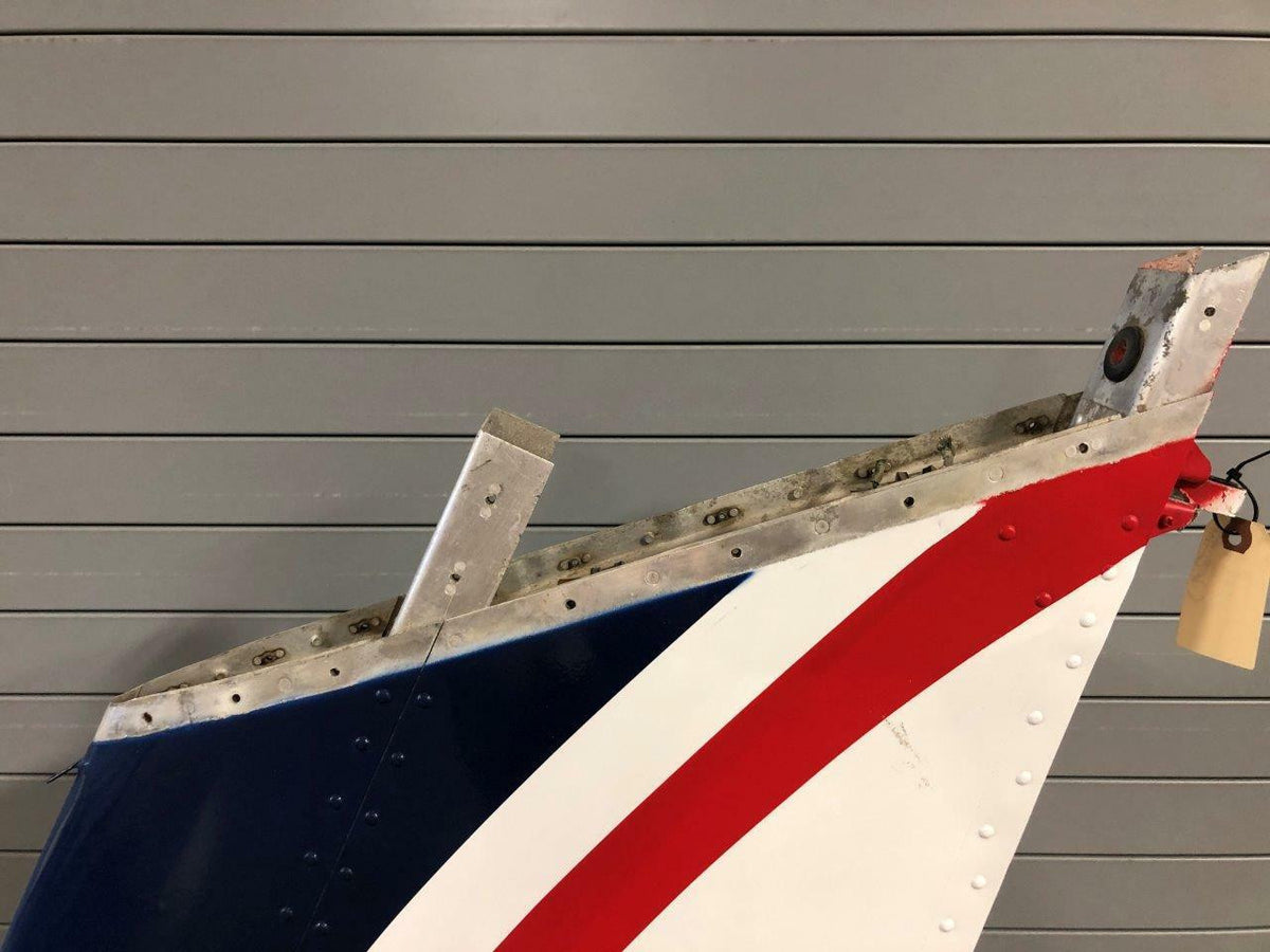Cessna Aircraft Parts 0831002-19 USE 0831002-204 Cessna 320A Vertical Fin Assembly