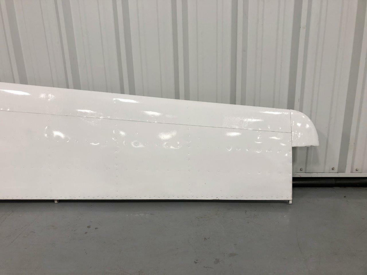 Cessna Aircraft Parts 0893002-3 WEU 0893002-4 Cessna 320A Horizontal Stabilizer Assembly