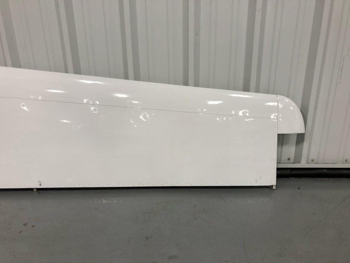 Cessna Aircraft Parts 0893002-3 WEU 0893002-4 Cessna 320A Horizontal Stabilizer Assembly