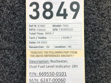 Rochester C669550-0101 Rochester 6247-00060 Dual Fuel Level Indicator Volts 28
