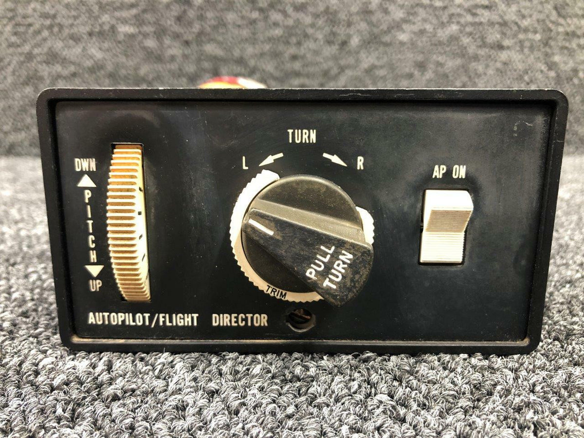 Aircraft Radio and Control 41090-1128 Aircraft Radio and Control C-531A Autopilot Flight Control Unit 28V