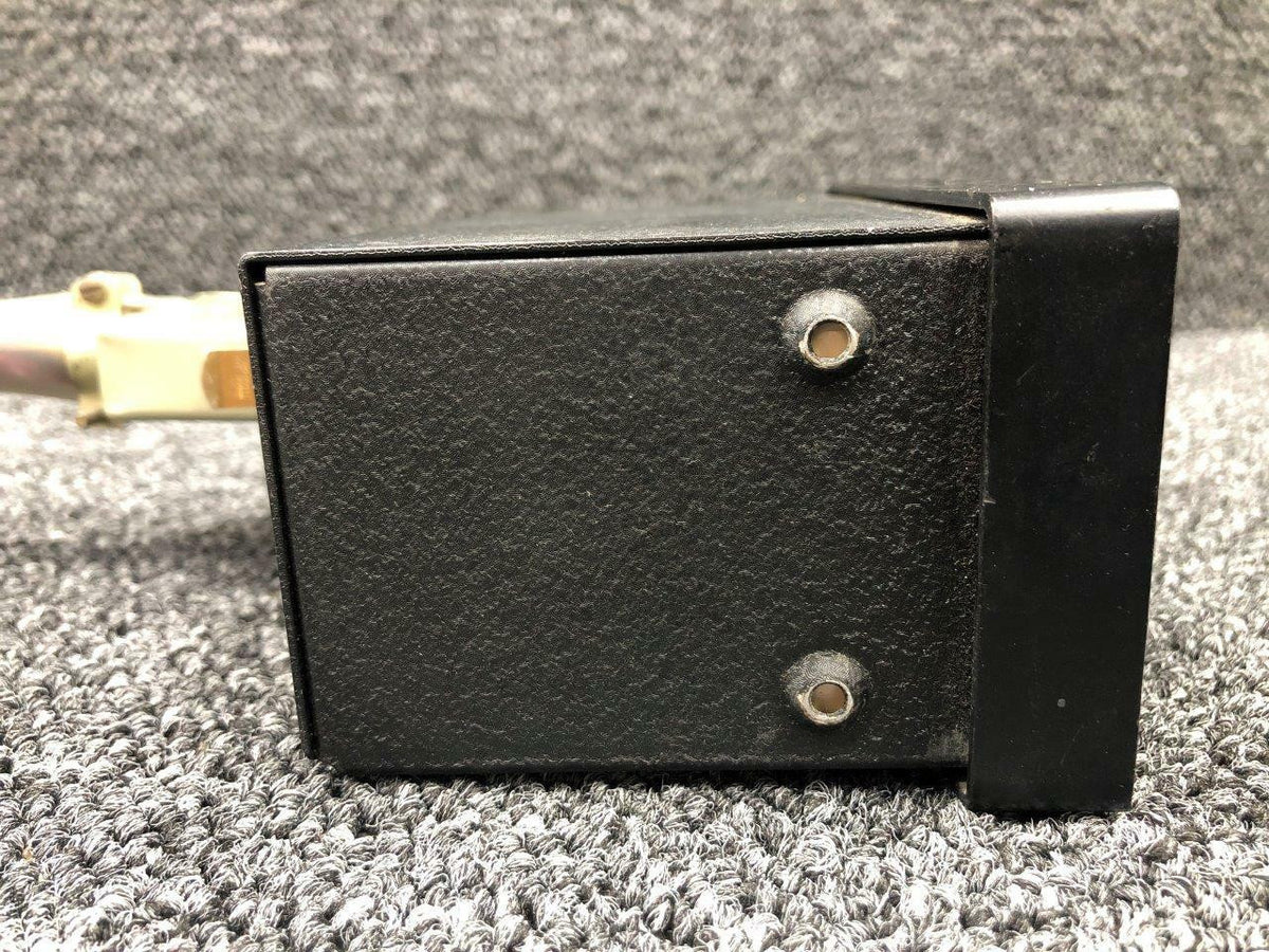 Aircraft Radio and Control 41090-1128 Aircraft Radio and Control C-531A Autopilot Flight Control Unit 28V