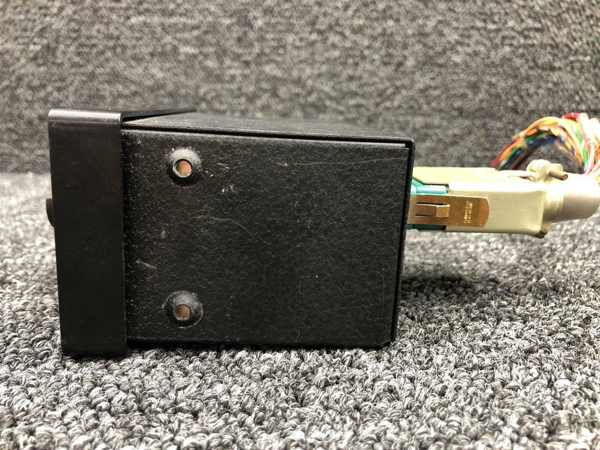Aircraft Radio and Control 41090-1128 Aircraft Radio and Control C-531A Autopilot Flight Control Unit 28V